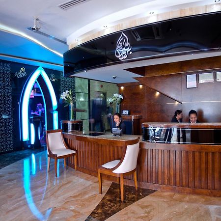 Broadway Hotel Дубай Экстерьер фото